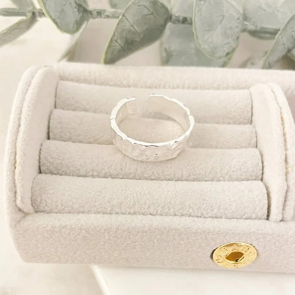 925 Sterling Silver Textured Ring Band Thin Ring Minimalist Ring Foil Ring - Picture 4 of 10